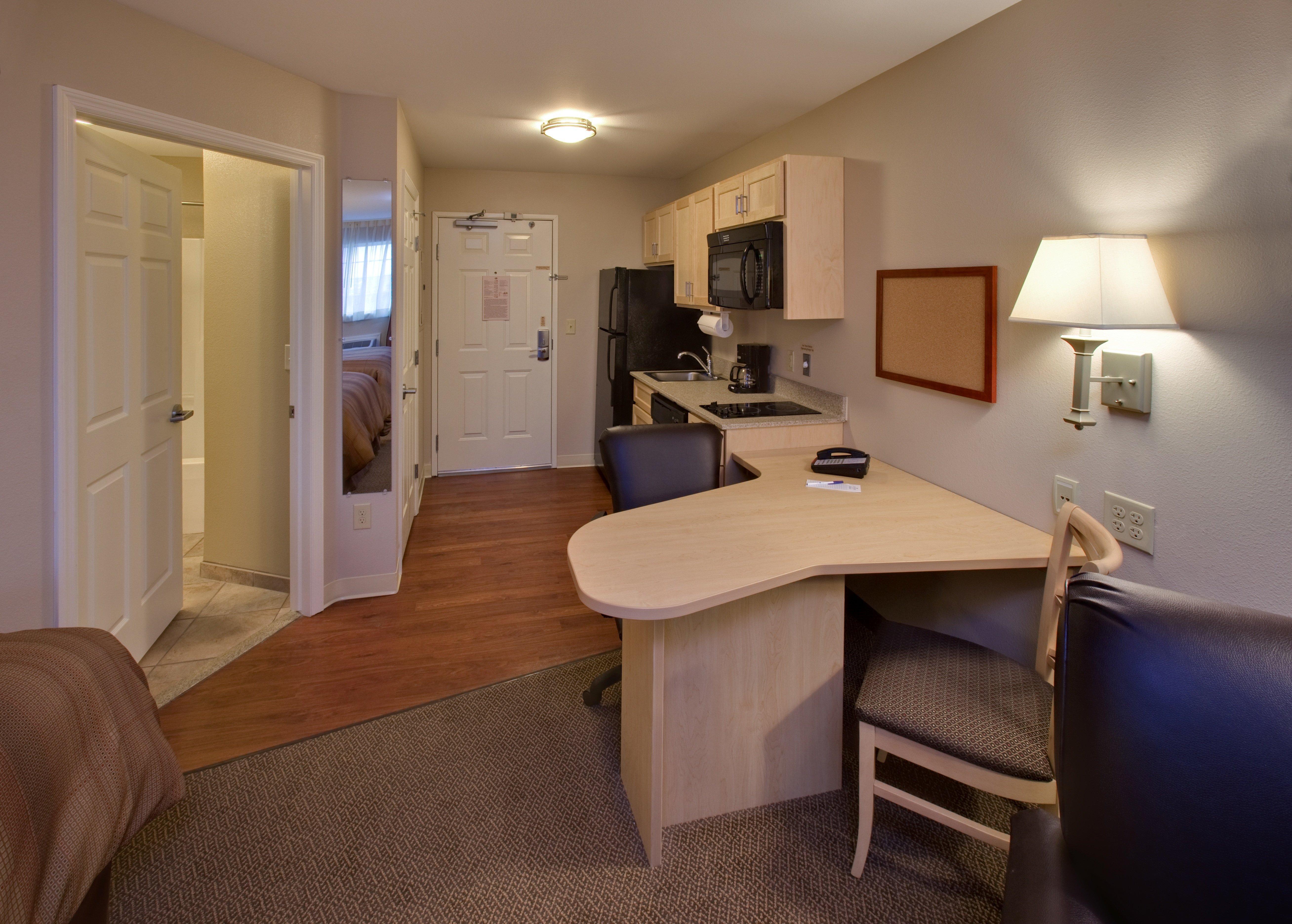 Candlewood Suites Minot By Ihg Quarto foto