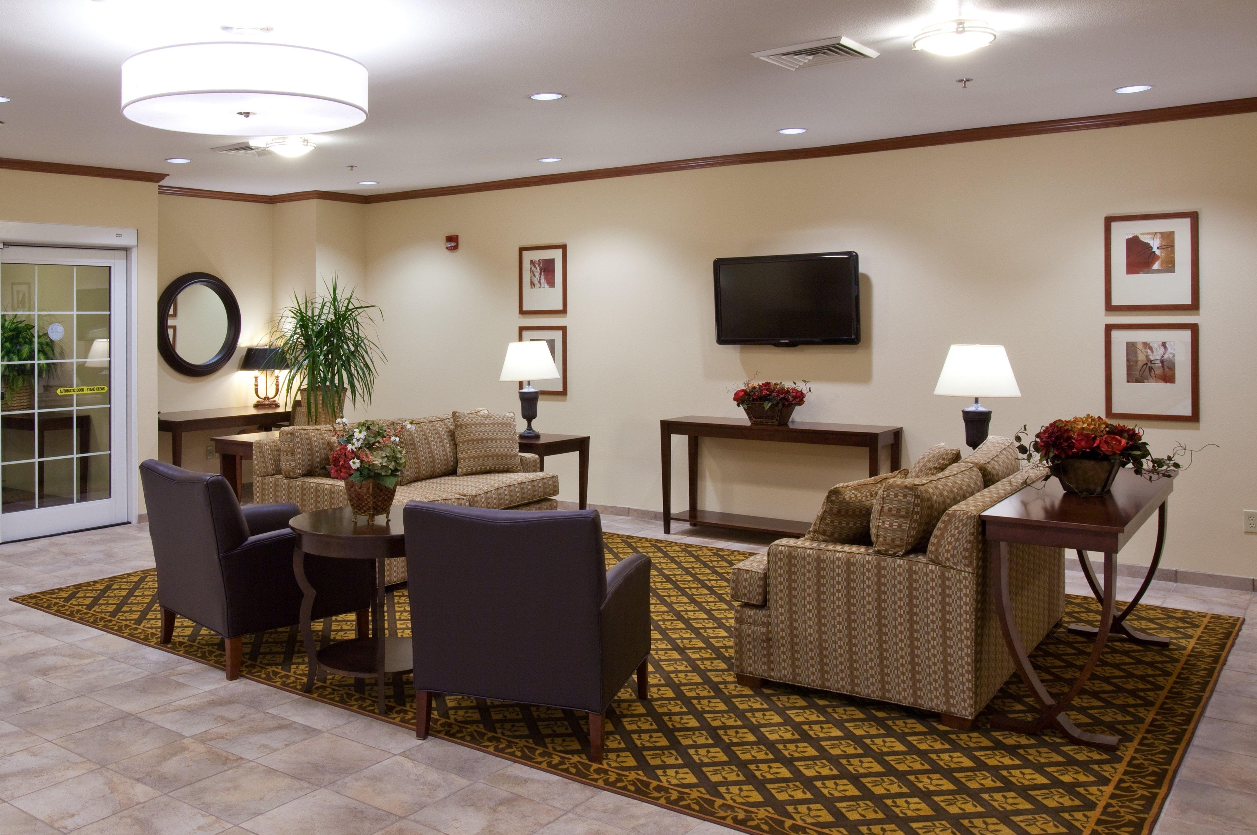 Candlewood Suites Minot By Ihg Exterior foto