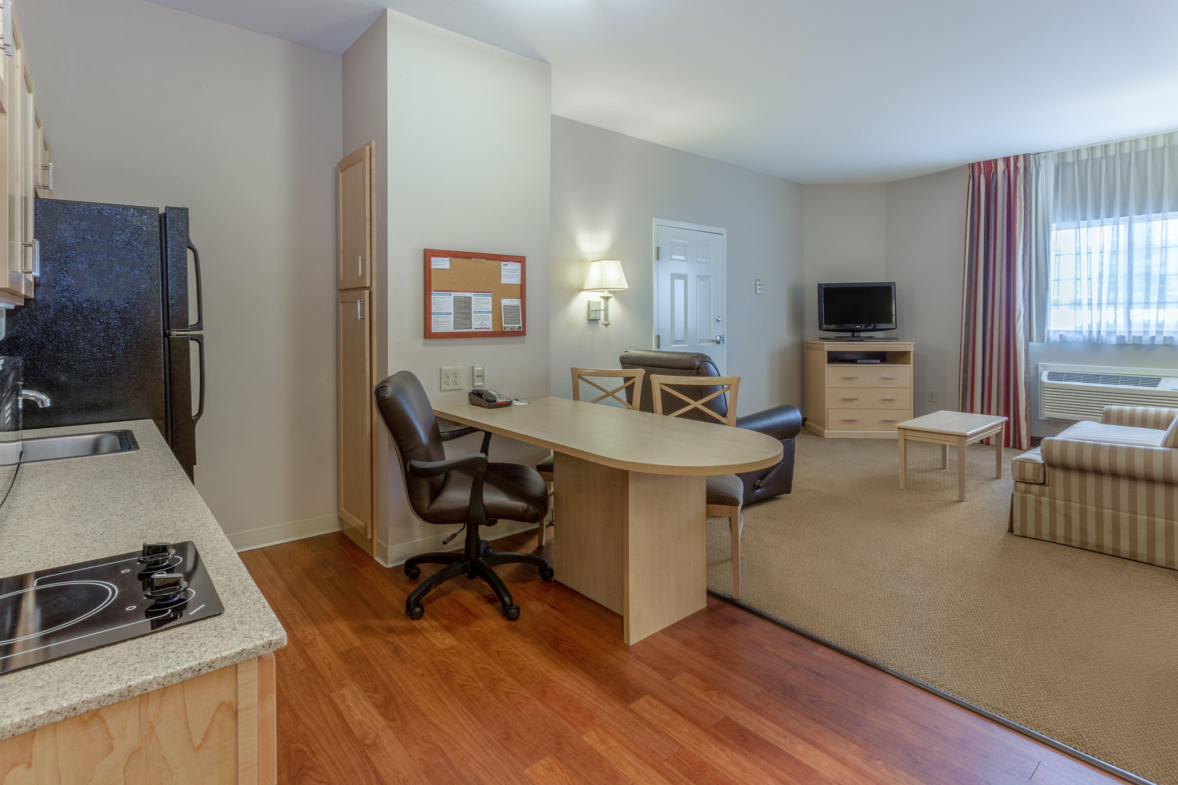 Candlewood Suites Minot By Ihg Exterior foto